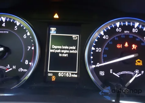 2019 Toyota Highlander Xle z USA, uszkodzony, nr VIN 5TDJZRFH5KS927491